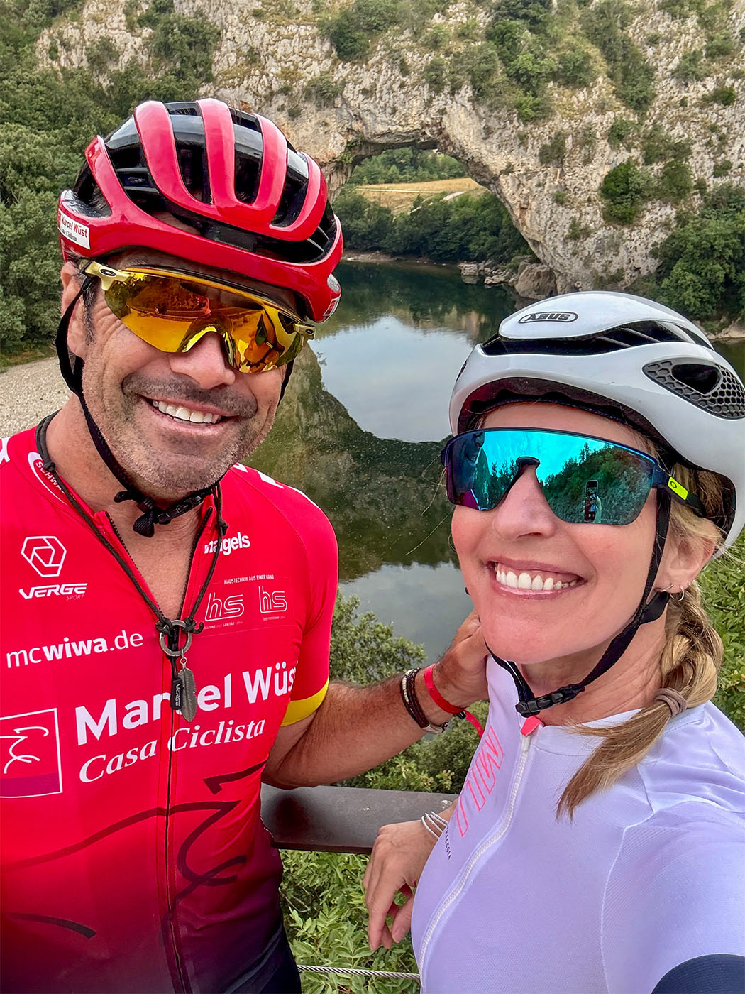 Susanne Herbold und Marcel Wüst beim Radfahren – Inspiration für das Kunst- und Designprojekt „Coming Home“